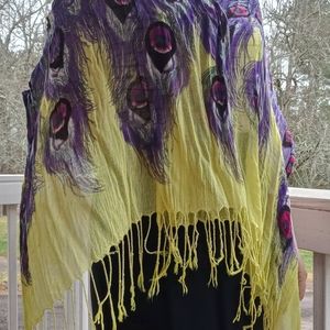 Peacock feathers scarf